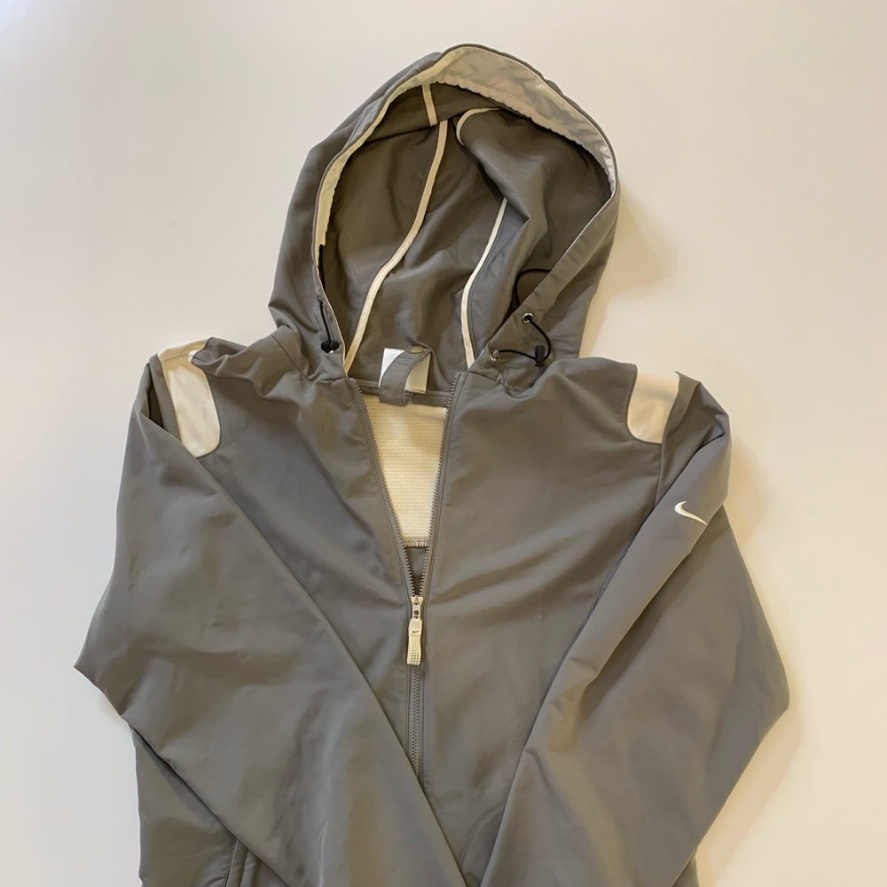 Women’s Nike Golf Wind Jacket